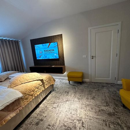 Complex Rediu 54 Luxury Apartaments Jászvásár Kültér fotó