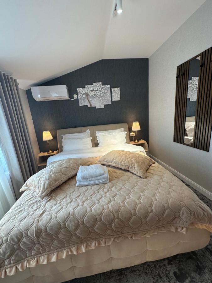 Complex Rediu 54 Luxury Apartaments Jászvásár Kültér fotó