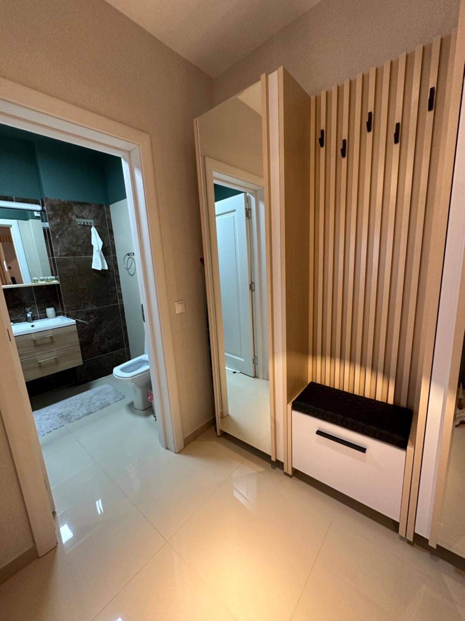 Complex Rediu 54 Luxury Apartaments Jászvásár Kültér fotó