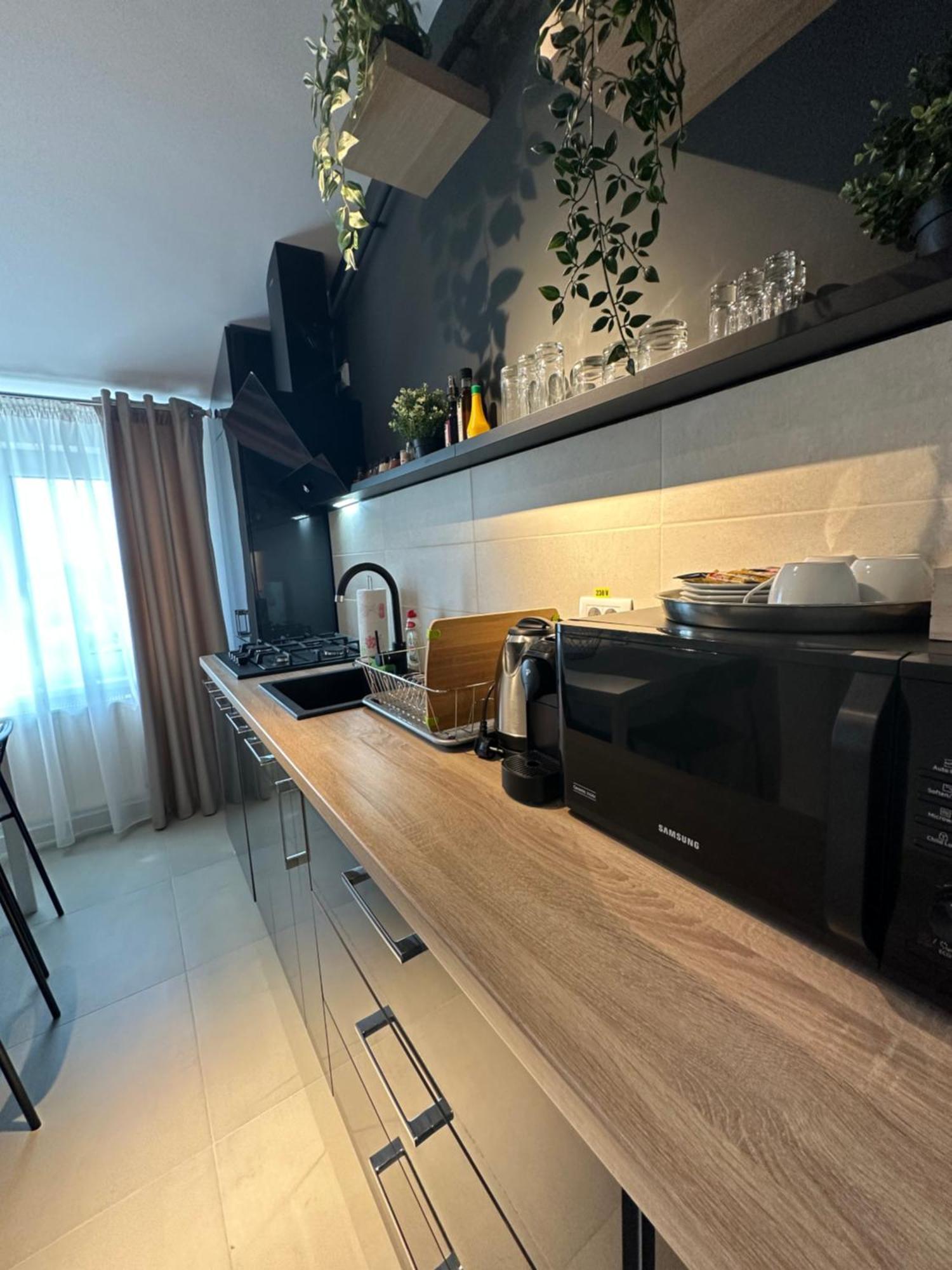 Complex Rediu 54 Luxury Apartaments Jászvásár Kültér fotó